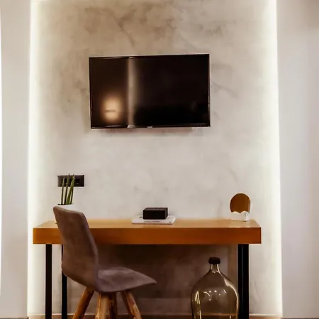 Morfeas 2* خانيا