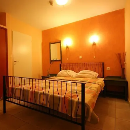Hotel Morfeas 2*