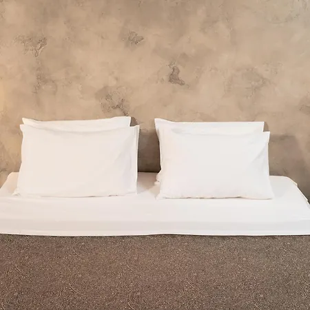 莫菲亚斯酒店 酒店